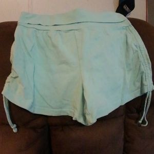 Bobbie Brooks shorts